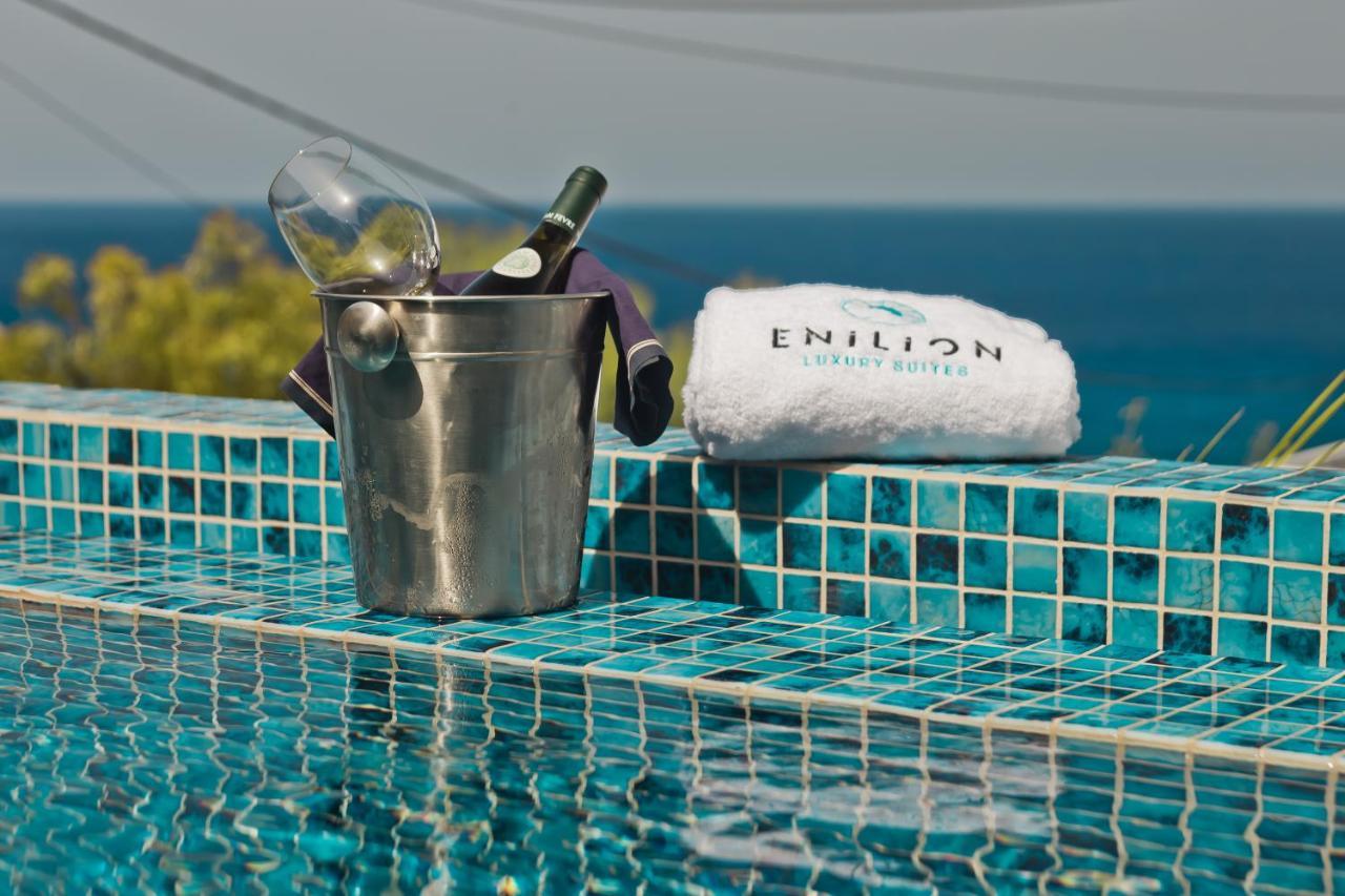 Enilion Luxury Suites 키라파나기아 외부 사진
