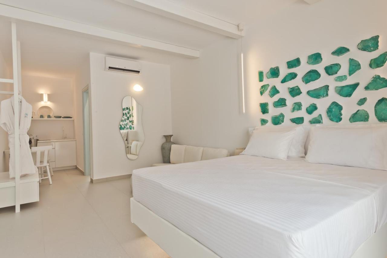 Enilion Luxury Suites 키라파나기아 외부 사진