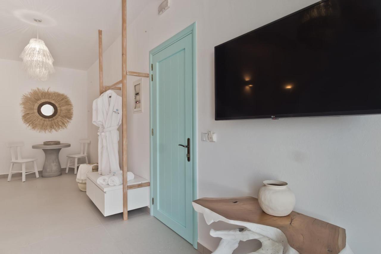 Enilion Luxury Suites 키라파나기아 외부 사진