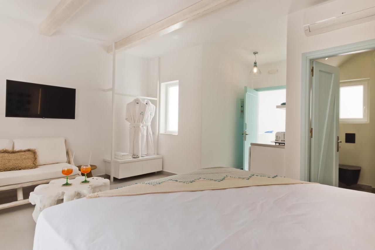Enilion Luxury Suites 키라파나기아 외부 사진