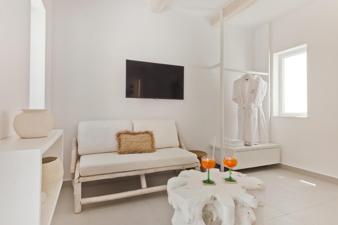 Enilion Luxury Suites 키라파나기아 외부 사진
