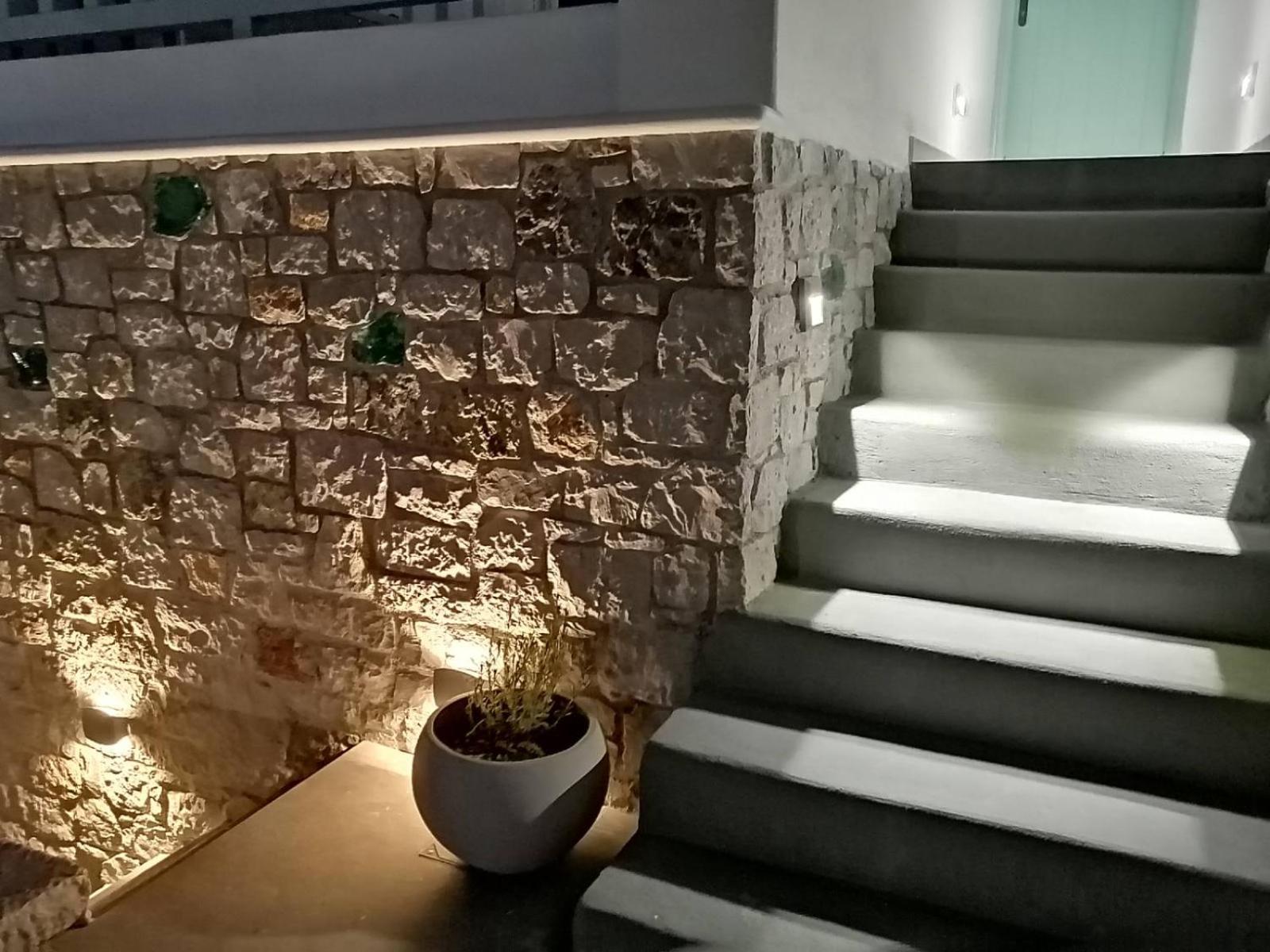Enilion Luxury Suites 키라파나기아 외부 사진