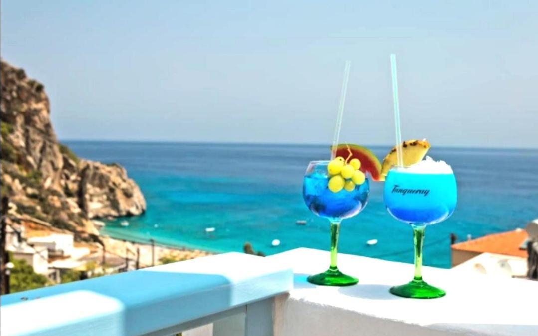 Enilion Luxury Suites 키라파나기아 외부 사진